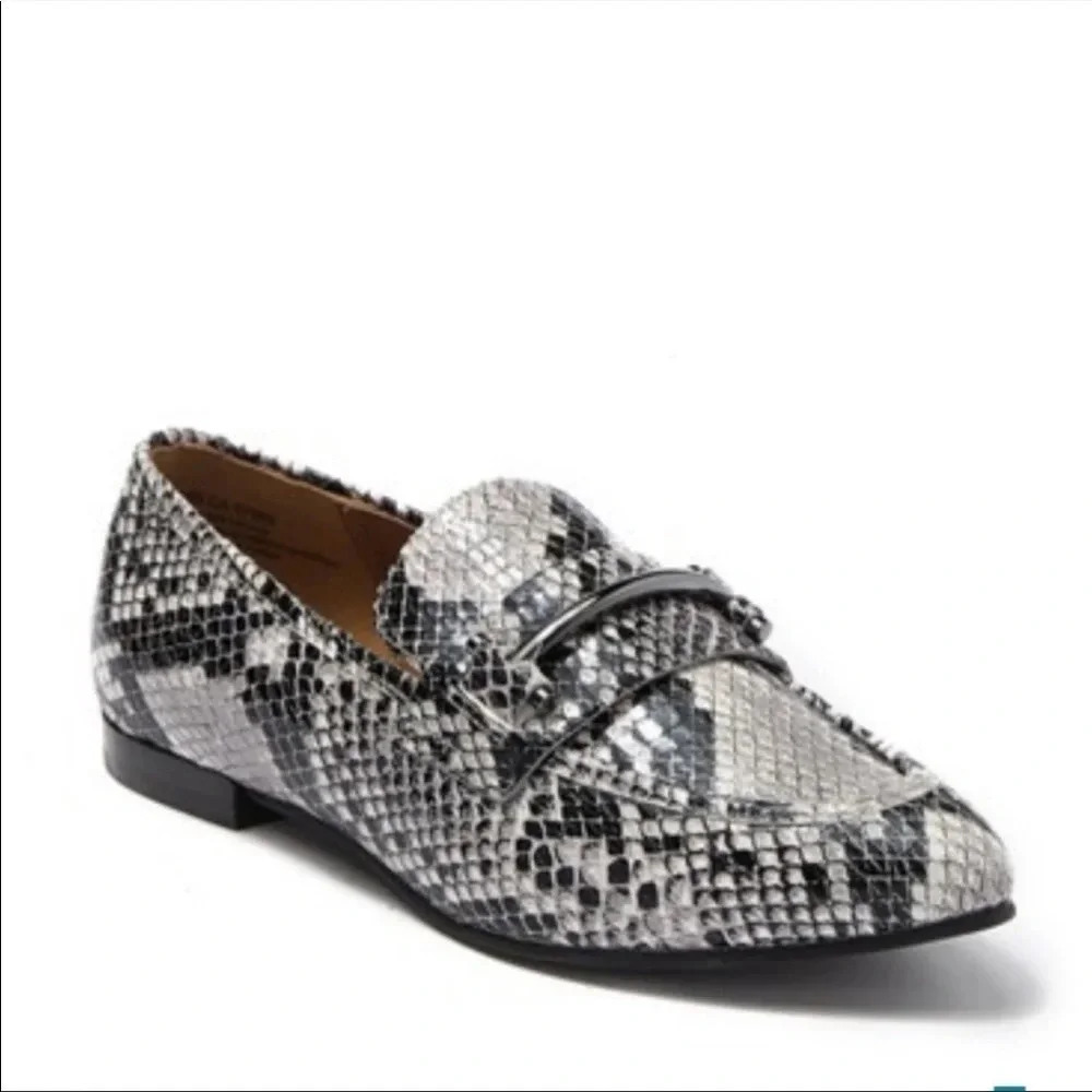 14th & Union Preslyn Snakeskin Loafer Flats Sz 8